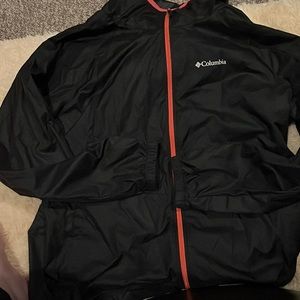 Columbia wind breaker